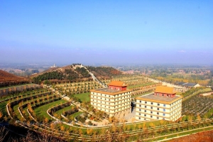 灵山宝塔陵园：自然雅致的生命纪念园