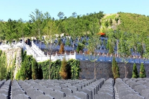 灵山宝塔陵园环境布局与特色优势解析